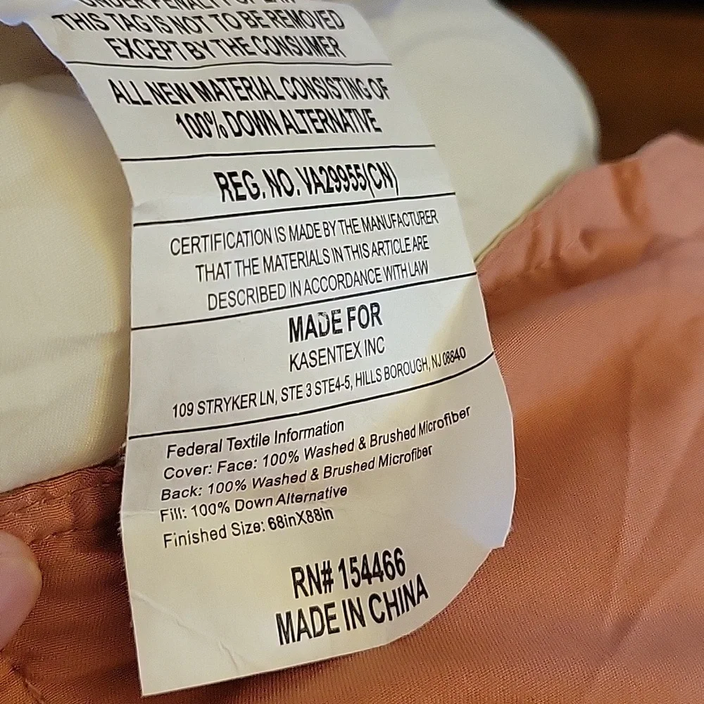 KASENTEX Twin Rose/Beige DownAlternative Quilted Comforter/insert Reversible New